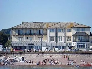 Bedford Hotel - Image 1