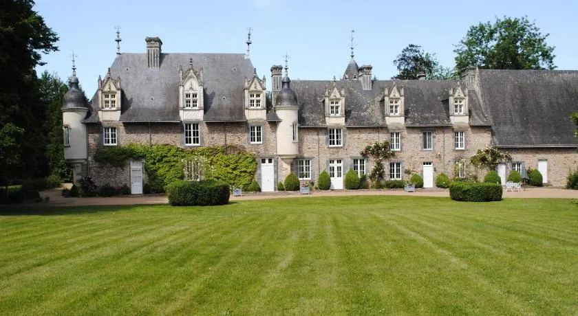 Suite dans un château dans le Haut Anjou - Image 1