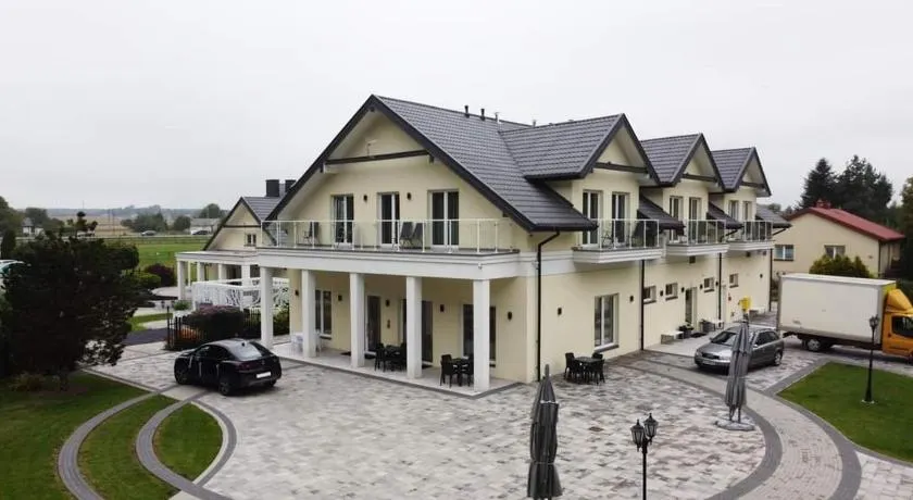 Dworek Ola - Image 1