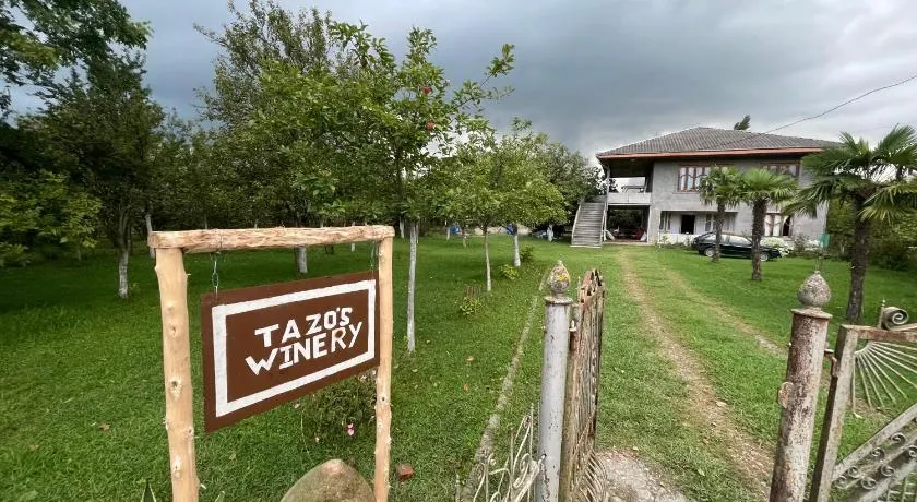 Tazos Winery Guest House - Image 1