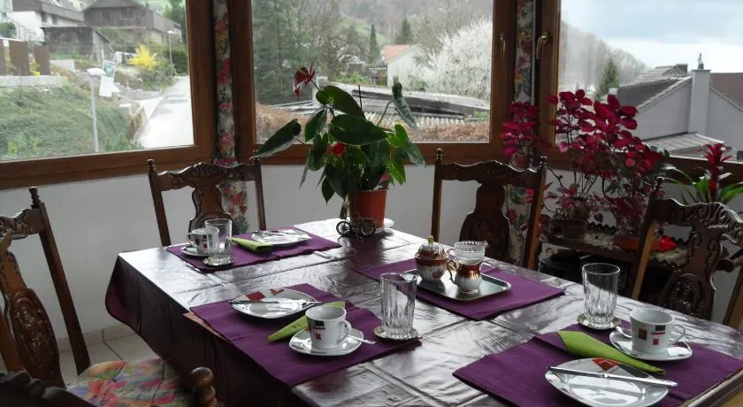 bed&breakfast in Flüh - Image 1