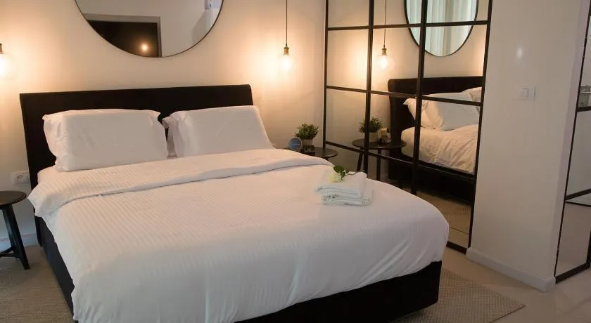 Suite Caesar - Neot Golf - Image 1