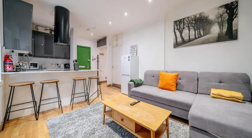 Milton's place Sleeps 5, 10 minutes walk to Royal Mile - Image 1