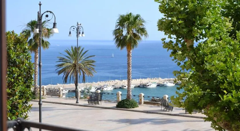 BnB Agorà Panoramic Rooms - Image 1