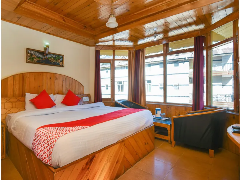 OYO 23131 Village Heart Cottage - Image 1