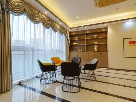 Yiyun International Hotel Apartment - Image 1