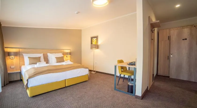 Hotel Soni Lux - Image 1