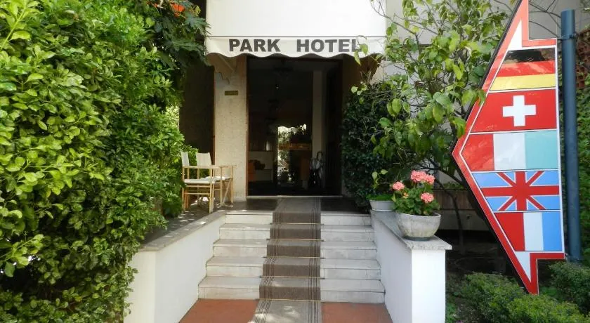 Park Hotel - Image 1