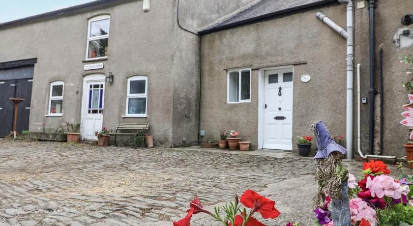 The Cottage - Image 1