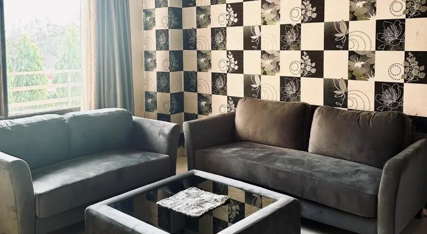 Hotel Asha - Image 1
