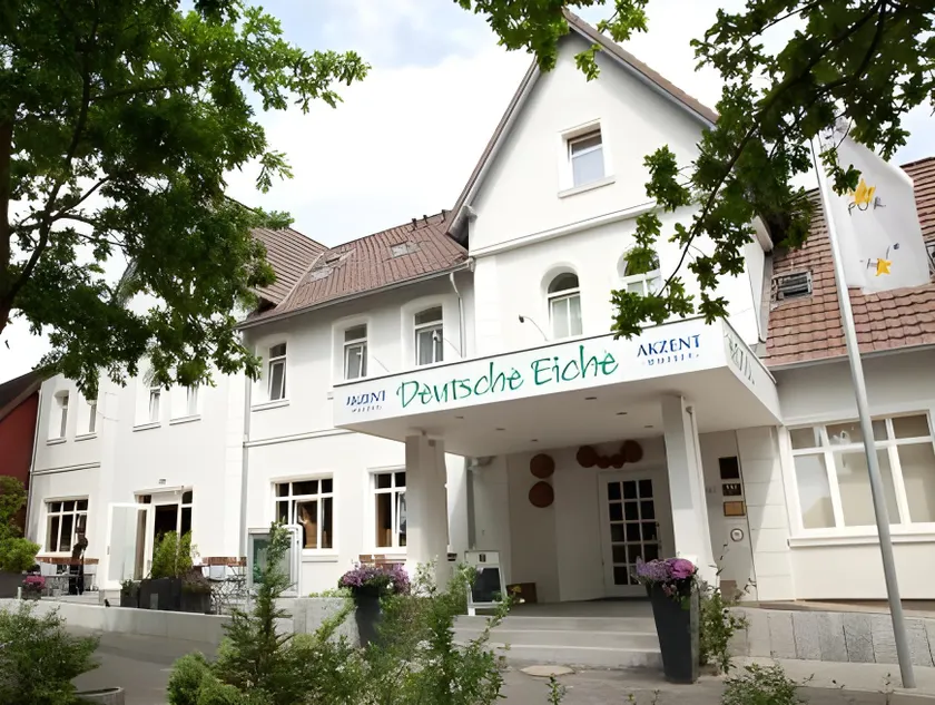 Akzent Hotel Deutsche Eiche - Image 1