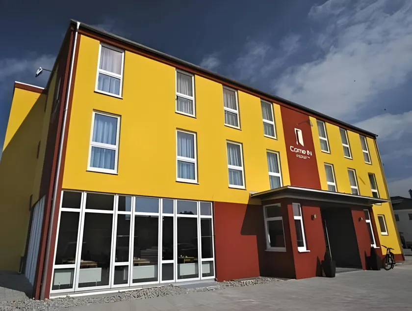 Come IN Hotel - Image 1