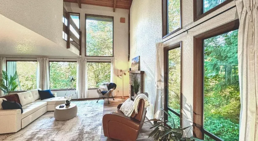 Uplake Forest Retreat - Image 1