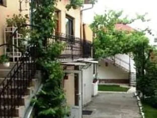 Piccola Italia Casa Racovita - Image 1