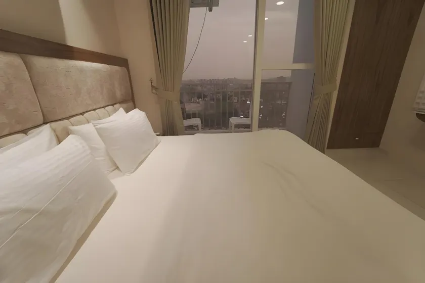 Myst Luxury stays - Image 1