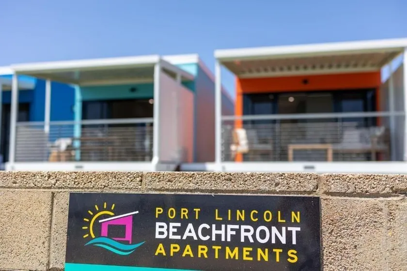 Port Lincoln Beach Front Apartments - Image 1