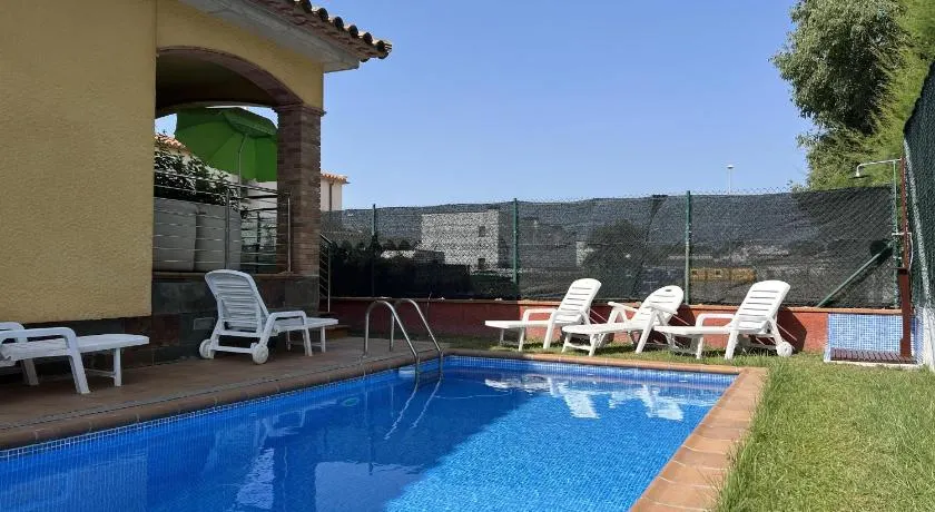 Casa amplia en L'Escala para 10 personas con piscina - ES-89-146 - Image 1