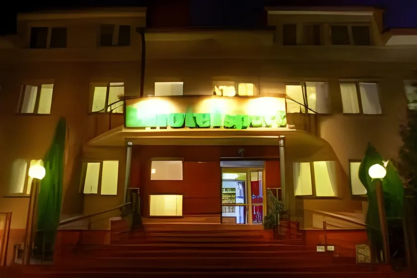 Hotel Sport - Image 1