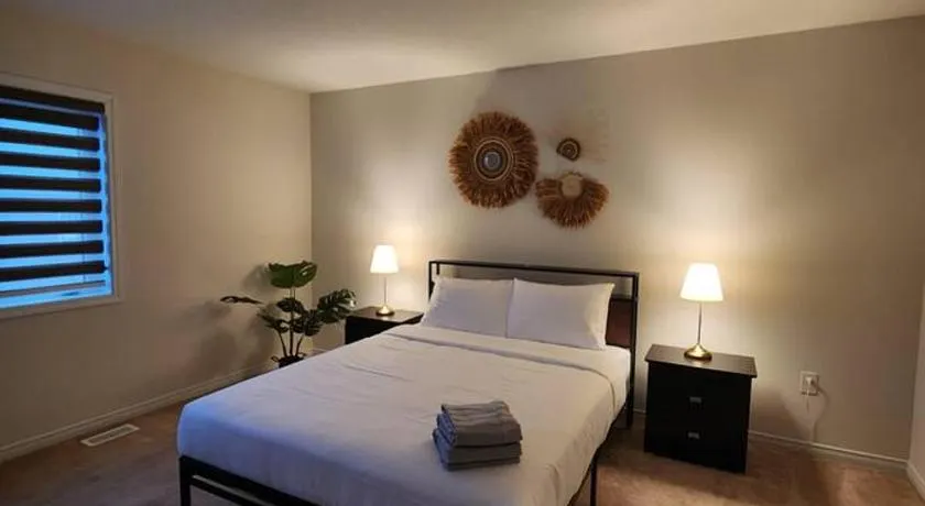 Niagara Oasis Hideaway - Image 1