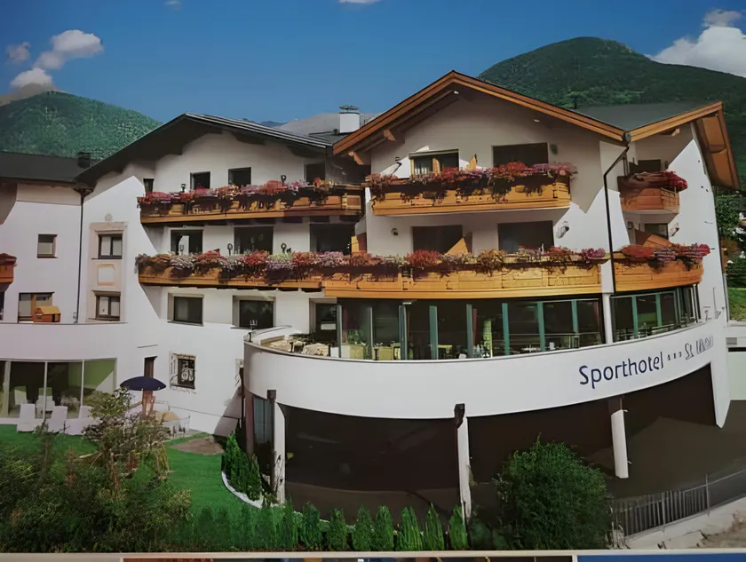 Sporthotel St. Michael - Image 1