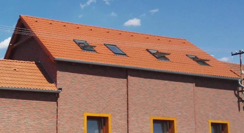 Ubytování v soukromí Opolany u Poděbrad - Image 1