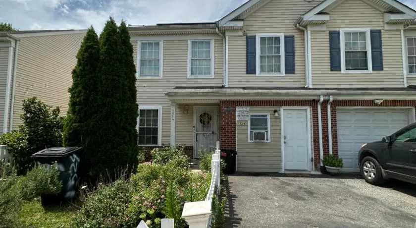 Full bed studio near Temple and Center city Philadelphia - Image 1