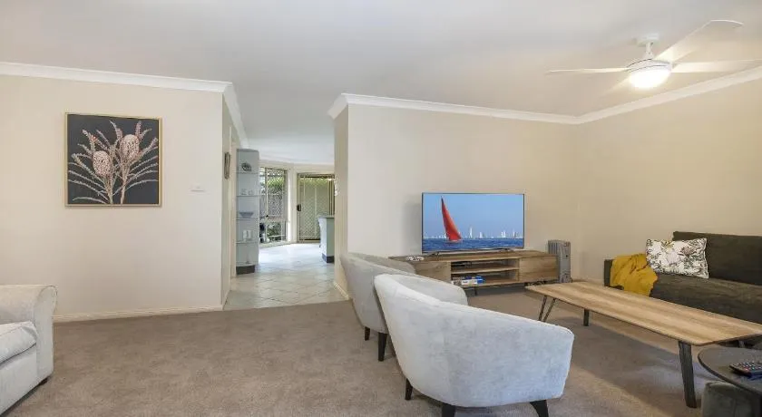 Banksia Villa Umina Beach - Image 1
