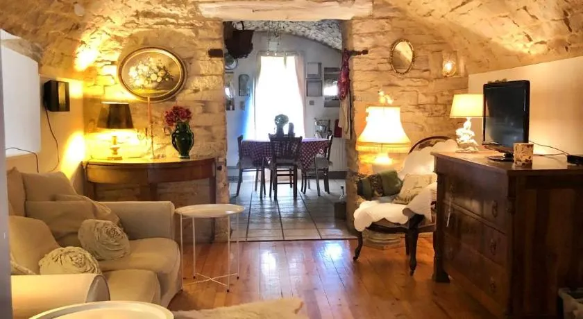 CHEZ LOU - Grand espace cosy 60 m2 entrée indépendante dans maison privée au calme - Image 1