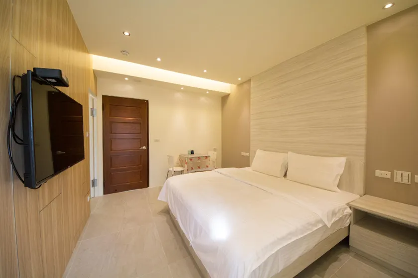 Yilan Siao Jhu - Image 1