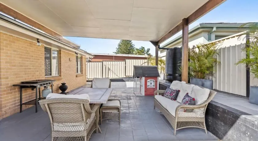Sandy Serenity - Pet Friendly Beach House - Image 1