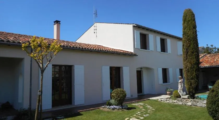 LE LOGIS DE L'ETORE - Image 1