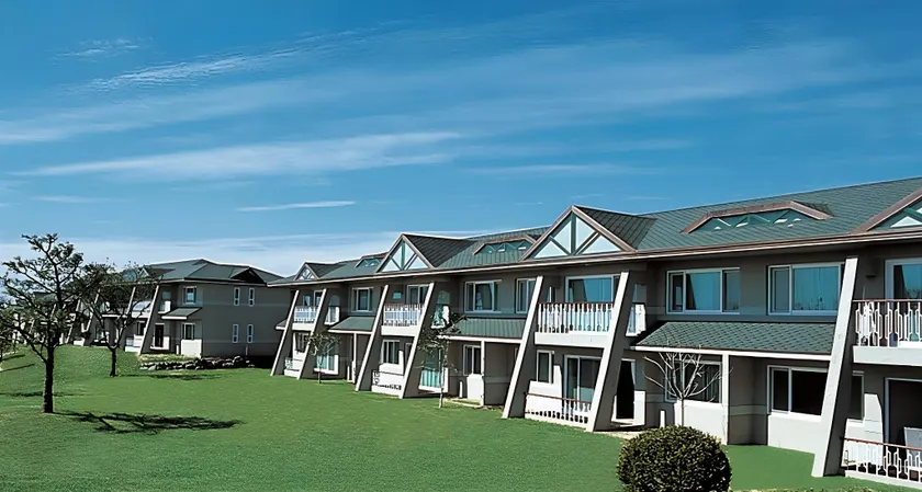 JEJU RAON GOLF CLUB VILLAGE - Image 1