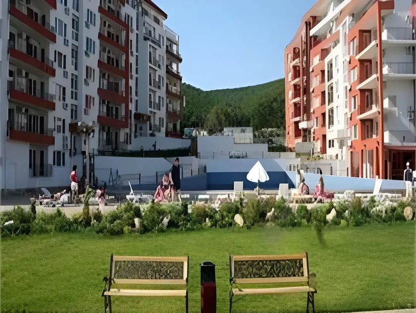 Grand Resort - Image 1