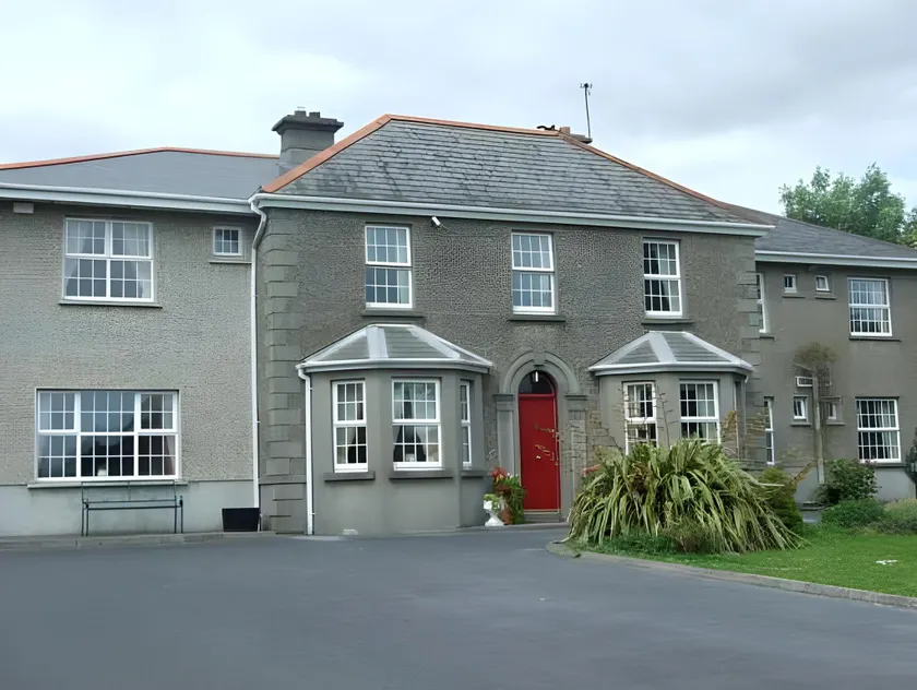 Shannonside House N37HF67 - Image 1