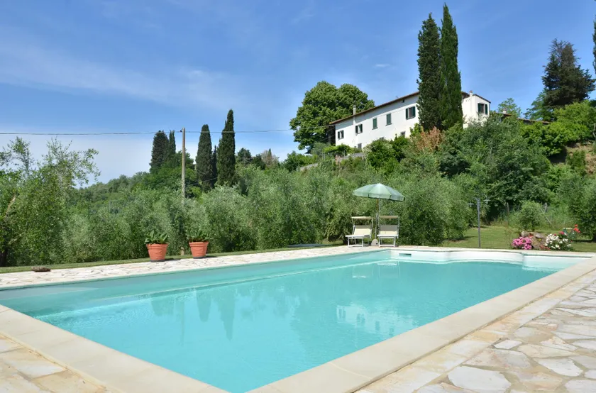 Villa with exclusive pool - Image 1