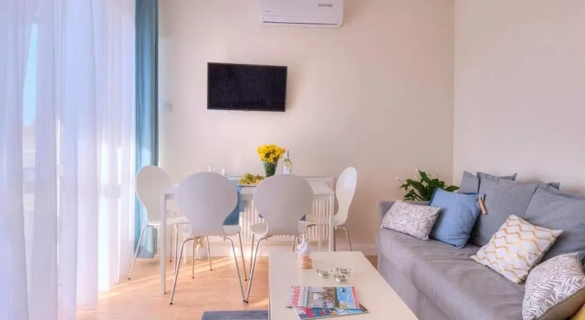Pearl Home - Image 1