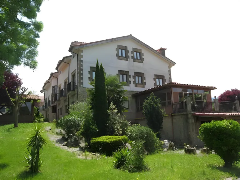 Posada La Anjana - Image 1