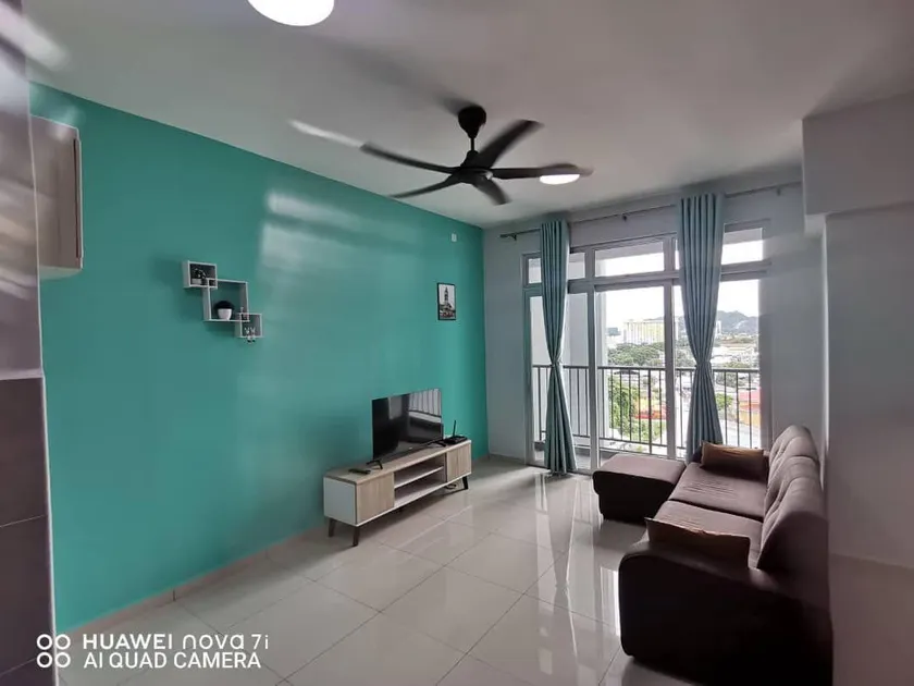 HK  HOMESTAY - Image 1