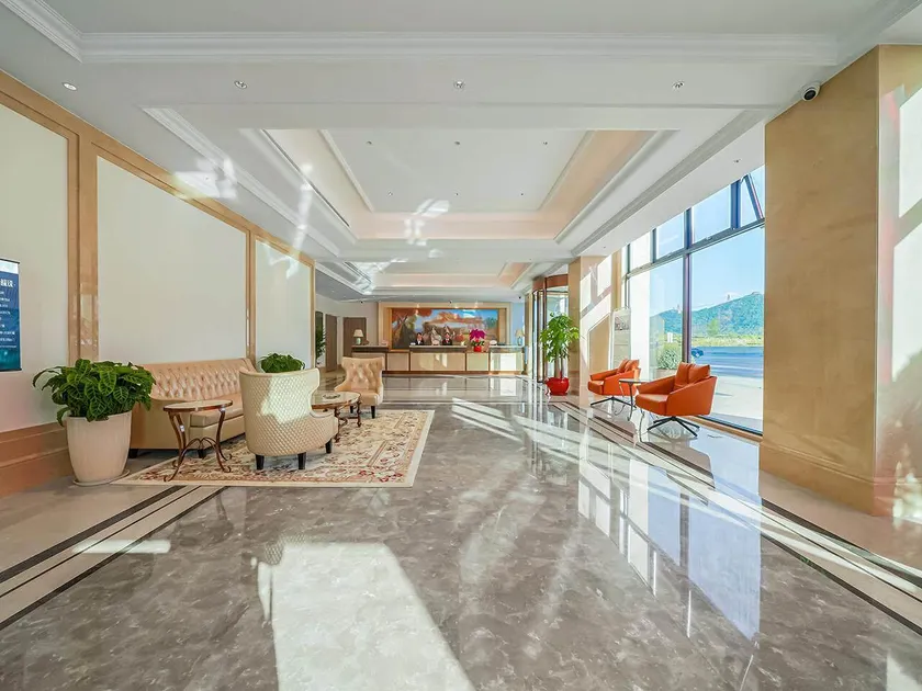 Vienna Hotel Jiangyin Zhouzhuang - Image 1