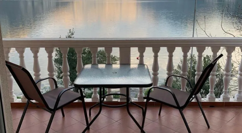Apartments Villa Radonic - Image 1