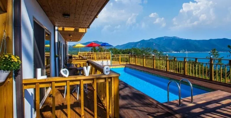 Namhae Raon Pension - Image 1