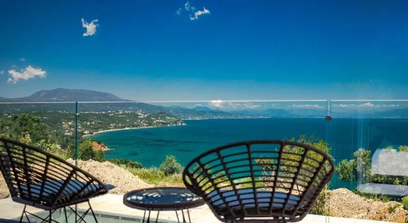 Assini Estate - Koroni Poolside & Seaview Getaways - Image 1