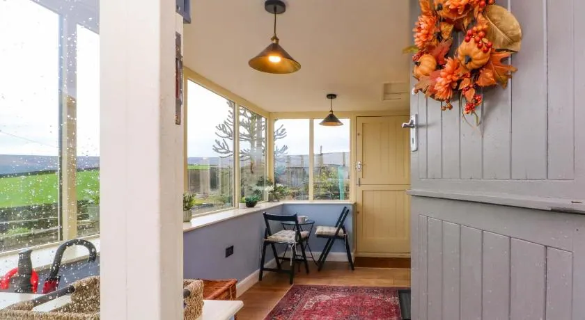 Stone & Fleece Cottage - Image 1
