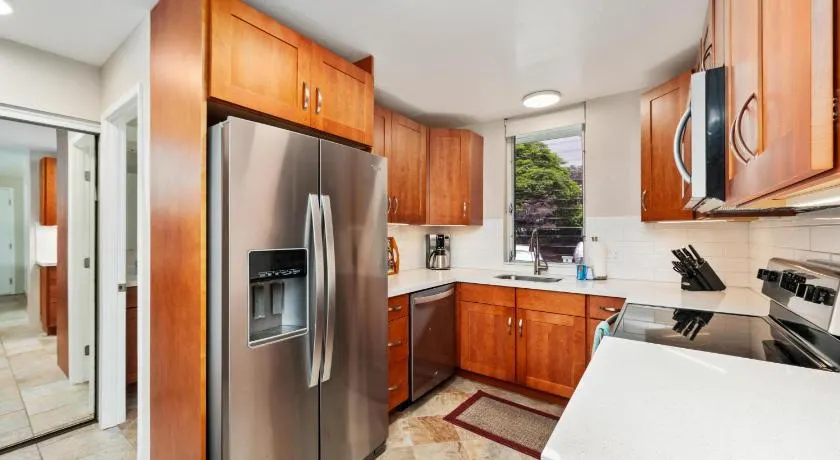 Big Island Keauhou Akahi 408 by Coldwell Banker Island Vacations - Image 1