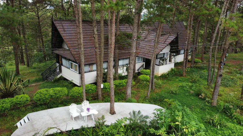 FULL MOON FARMS VILLA - Image 1