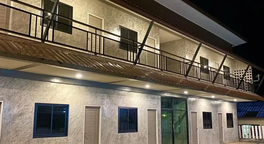 บ้านต้นไม้เพลส อุทัยธานี - Image 1