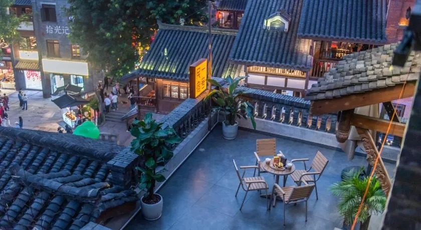 重庆熊猫高空江景民宿 解放碑店 - Image 1