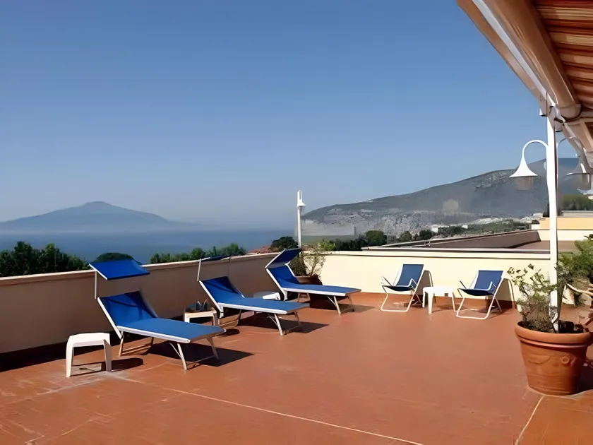 Hotel La Meridiana - Image 1
