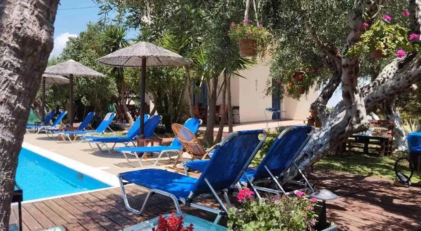 Tsimogiannis Dynamiki Sea View Apartments - Image 1