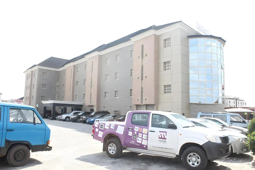 Eastgate Hotel - Image 1